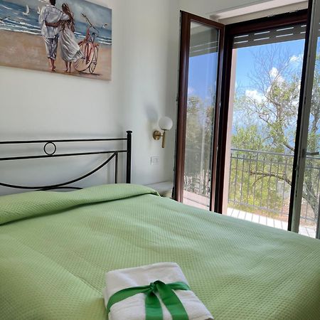 Dente Di Leone Ξενοδοχείο San Mauro Cilento Εξωτερικό φωτογραφία