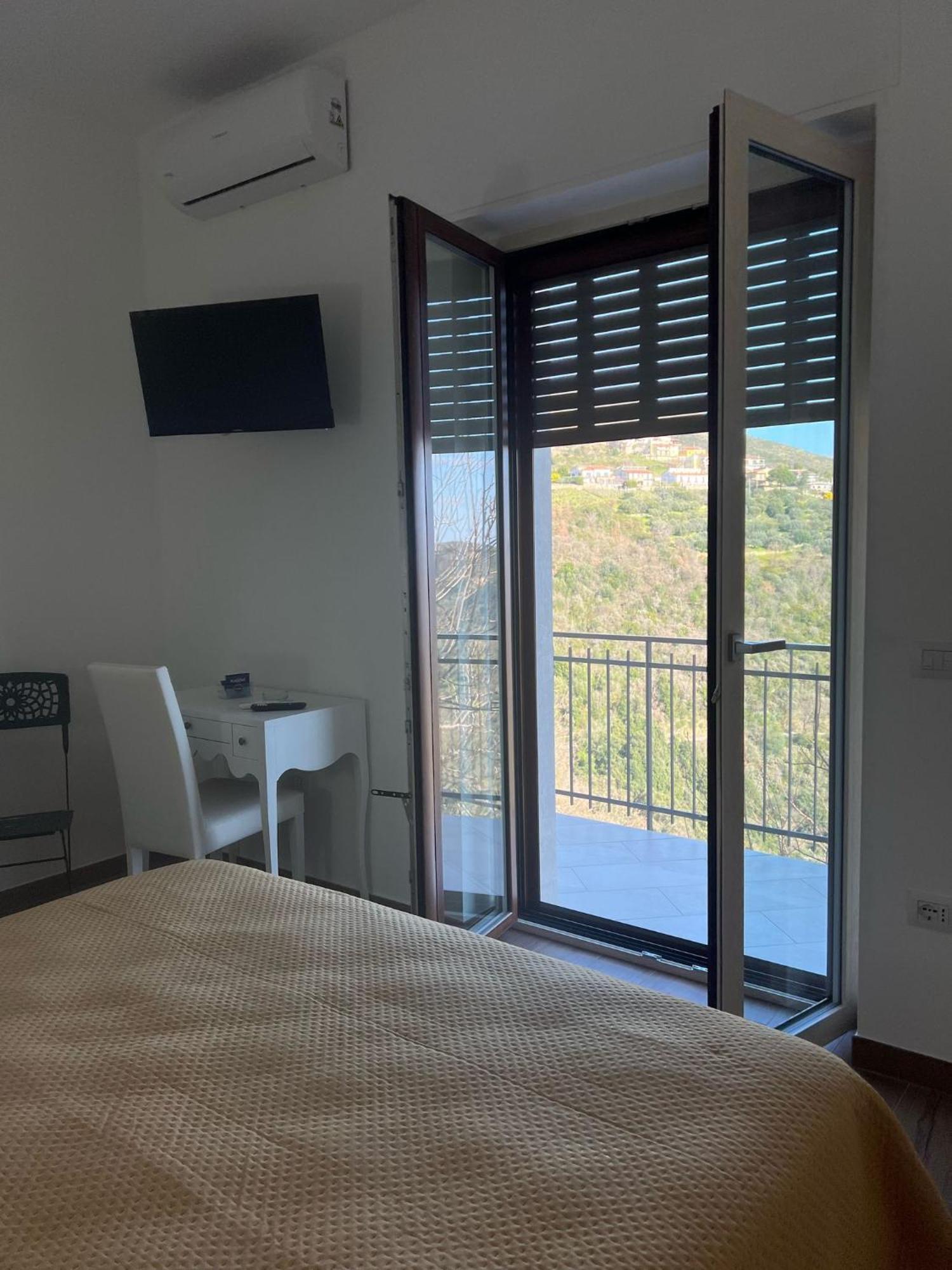 Dente Di Leone Ξενοδοχείο San Mauro Cilento Εξωτερικό φωτογραφία